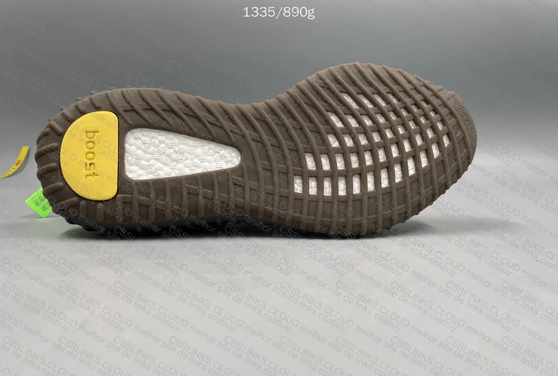Yeezy V2 CInder 6