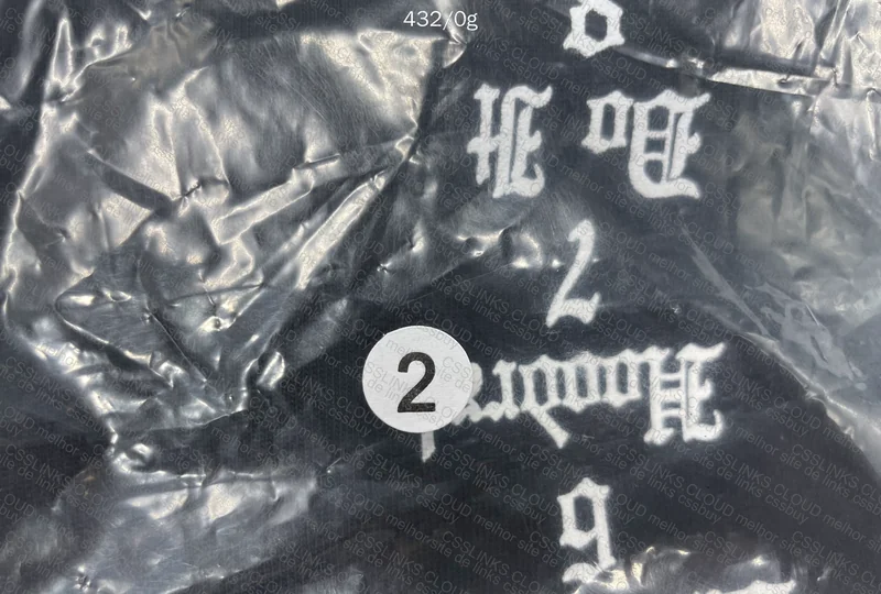 Yeezy Vultures Black Long T