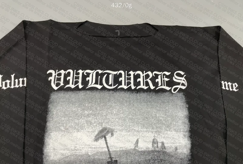 Yeezy Vultures Black Long T 4
