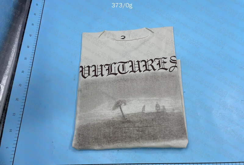yeezy vultures long sleeve