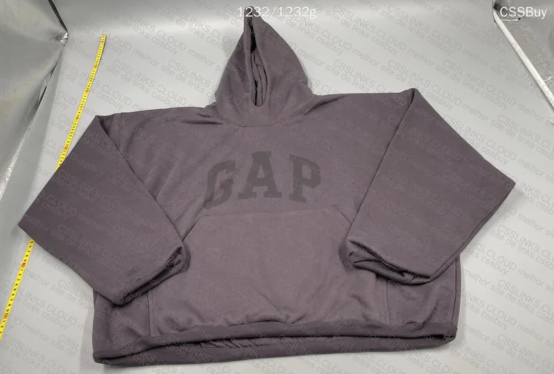 YEEZY x GAP dove hodie 2
