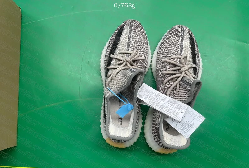 Yeezy Zyon LW 2