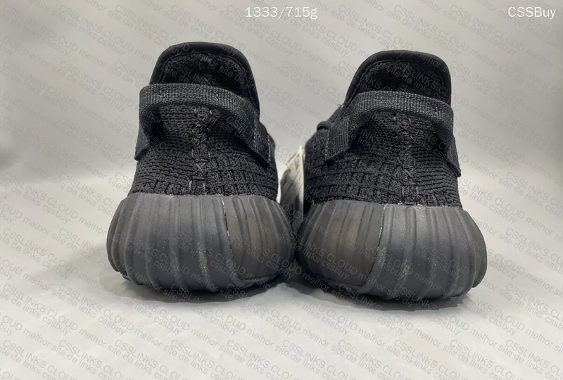 Yeezys Bone and Onyx (GL)? 7