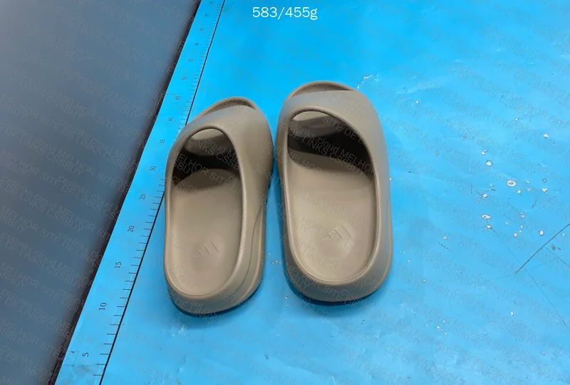 Yezzi Slide (LW B - Yolo) 10