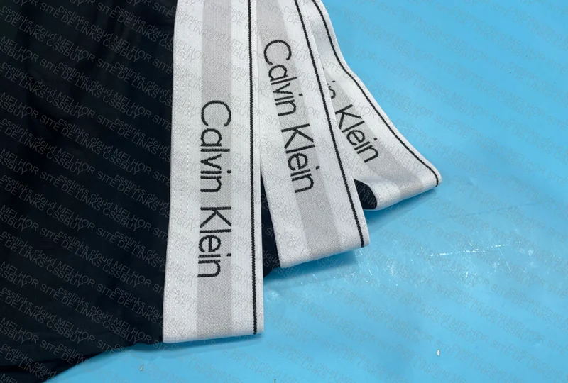 Yezzy 350 [Blind Box] + Calvin Klein Underwear 2