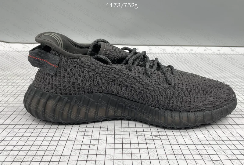 Yezzy 350 Blind Box - Help (I Don't Understand Anything) 7