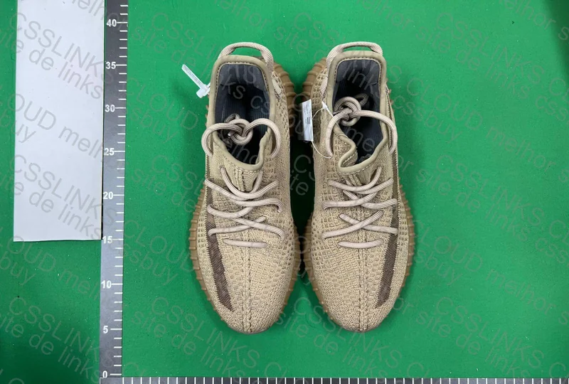 Yezzy 350 Earth 4