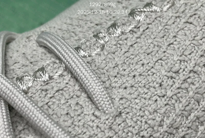 Yezzy 350 LW 4