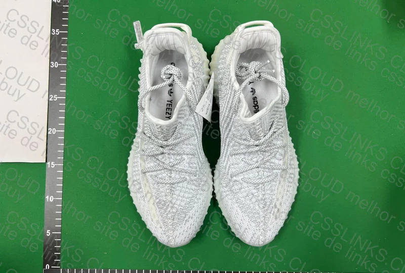 Yezzy 350 Static