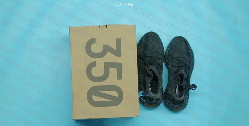Yezzy 350 V2 Cinder 2