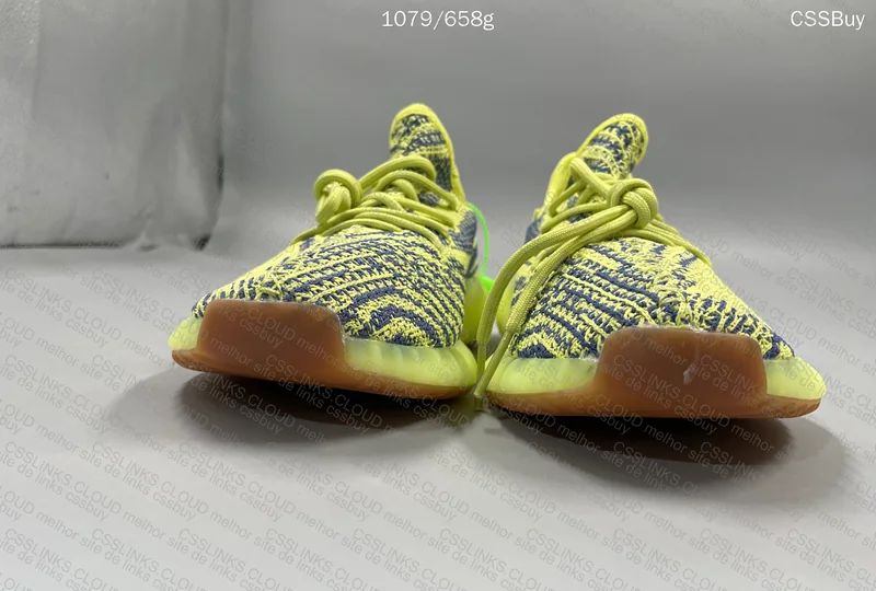 Yeezy 350 V2 Color: Green 5