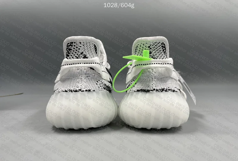 Yezzy 350 Zebra 3