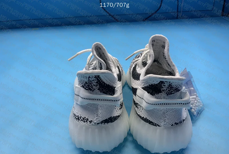Yeezy 350 Zebra to Match with My Mom - Help to Know GL or RL 8
