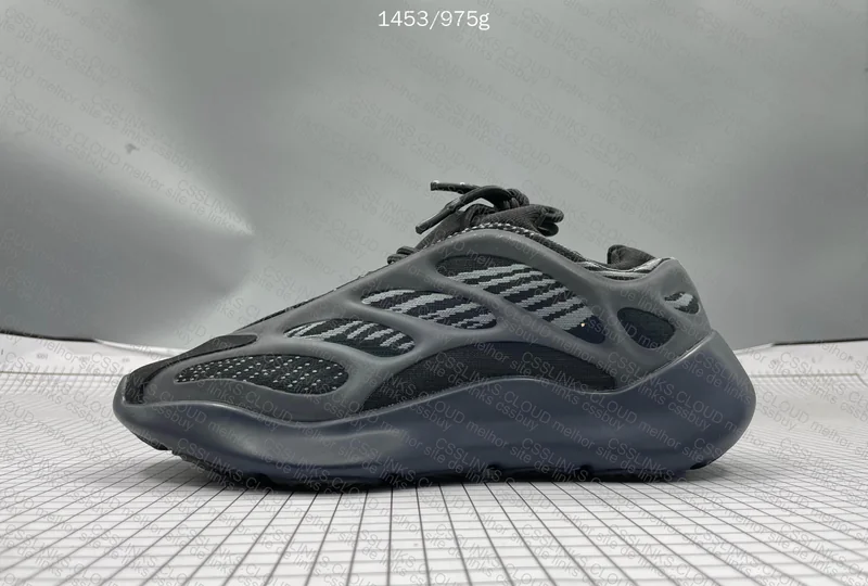 yezzy 700 v3 blind box 2