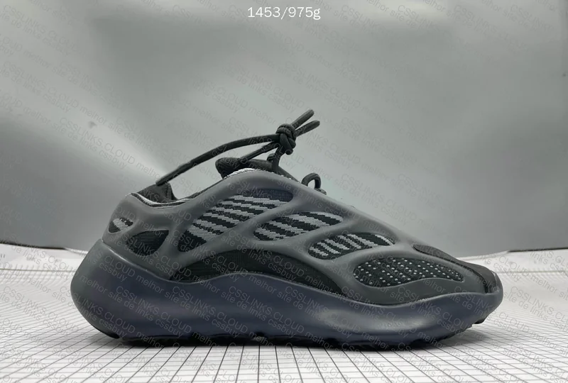 yezzy 700 v3 blind box 4