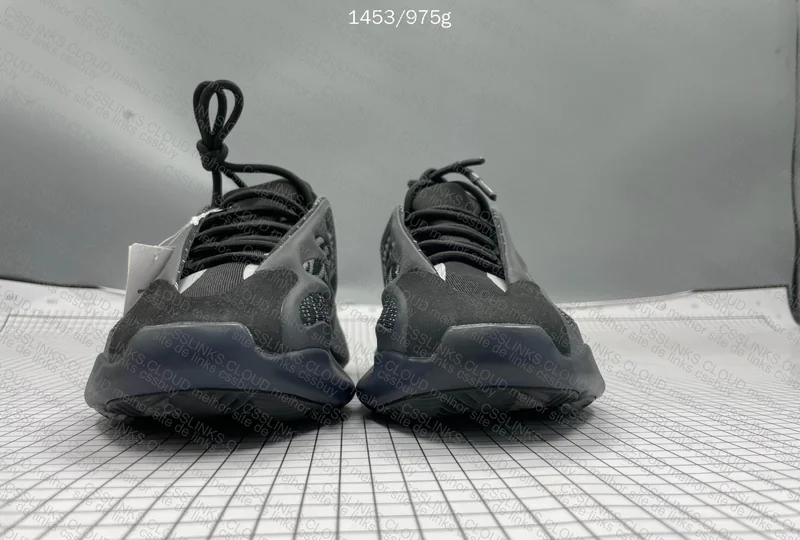 yezzy 700 v3 blind box 8