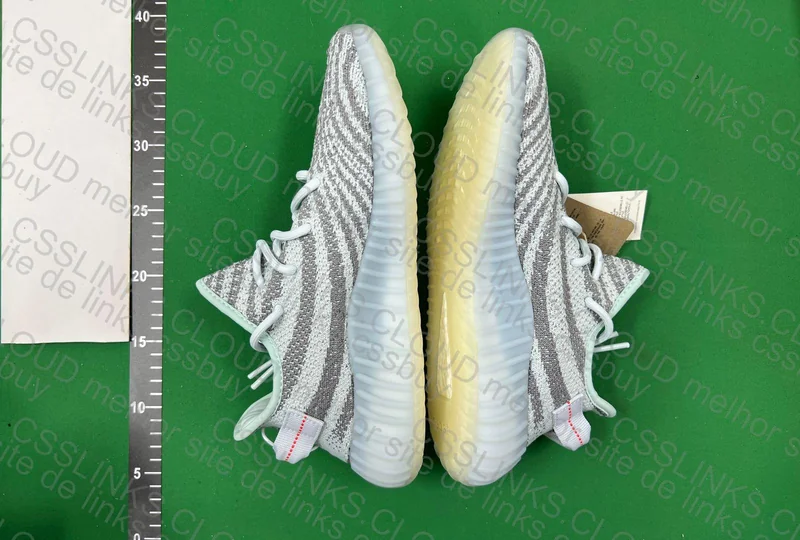 Yezzy Blue Tint 4
