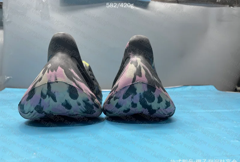 Yeezy Foam Runner Blind Box - GL or RL? 3