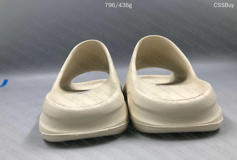 yezzy slide