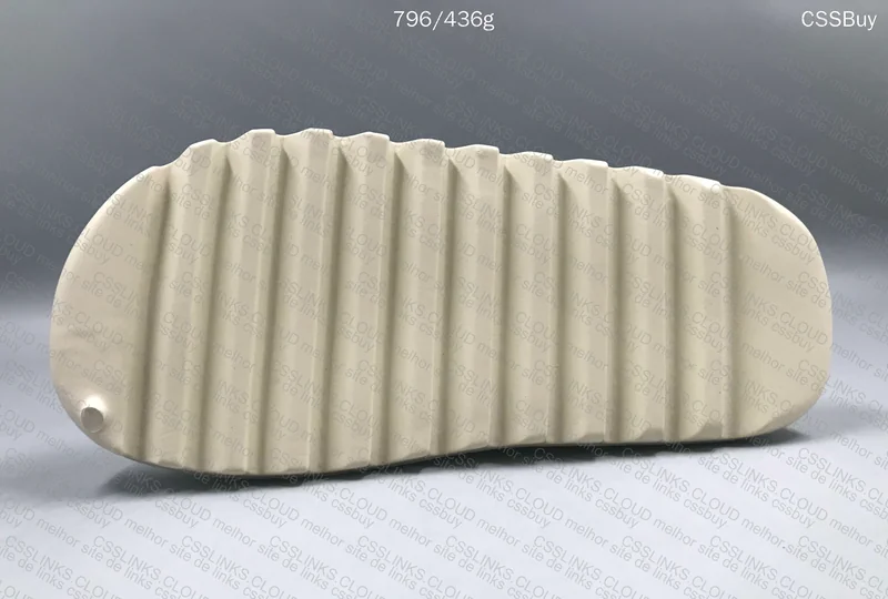 yezzy slide 6