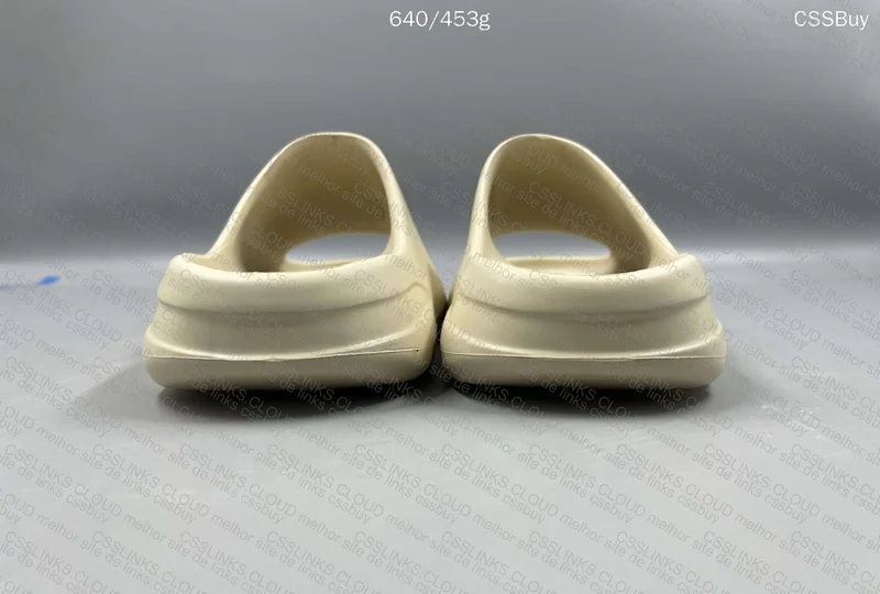 Yezzy Slide 3