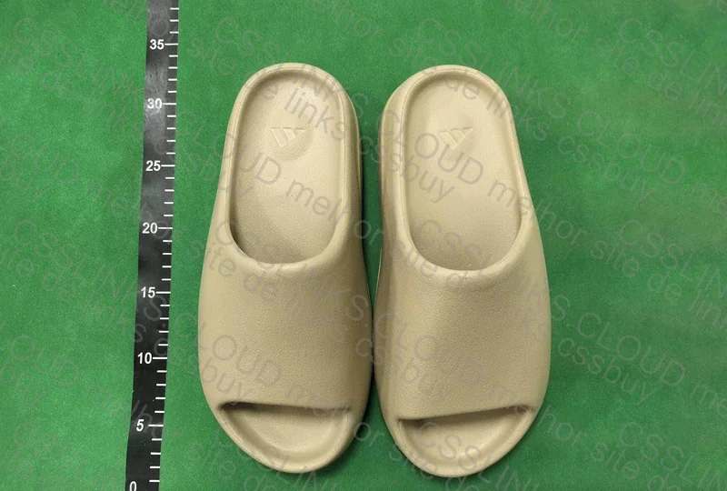 Yezzy slide 3
