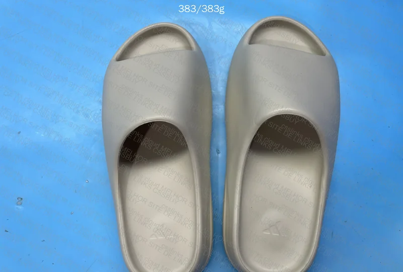 Yezzy Slide