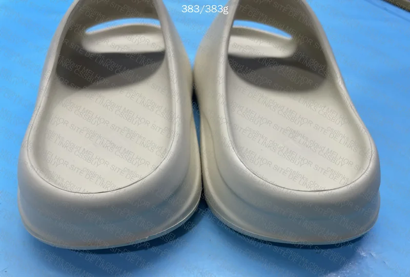 Yezzy Slide 2