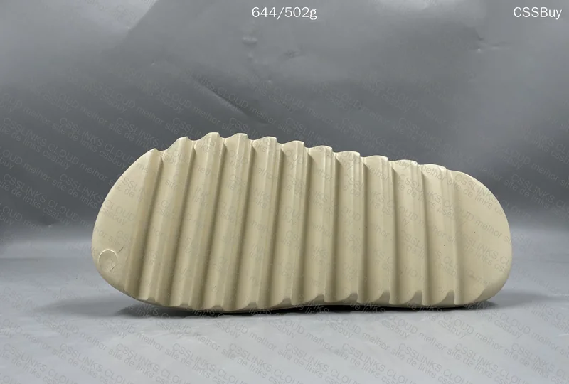 Yezzy Slide GL? 3