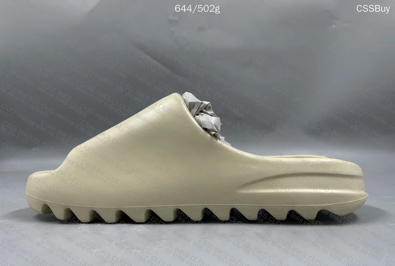 Yezzy Slide GL? 6