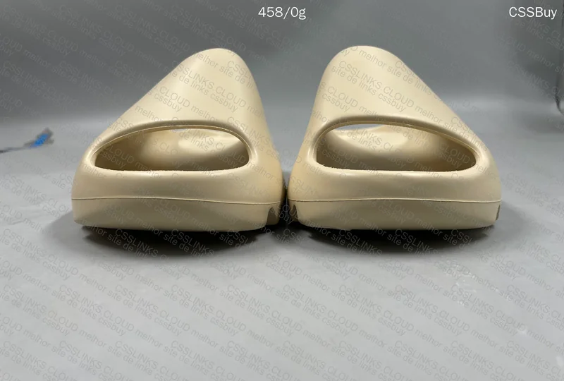 yezzy slide (Gl?)