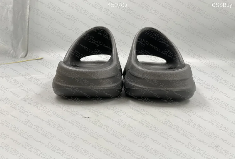 Yezzy Slide LW 2