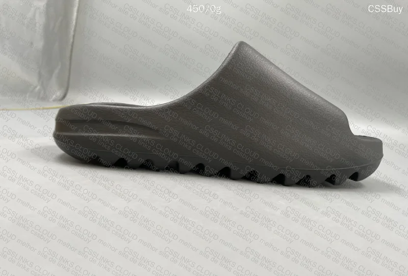 Yezzy Slide LW 4