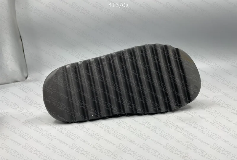Yezzy Slide LW B 3