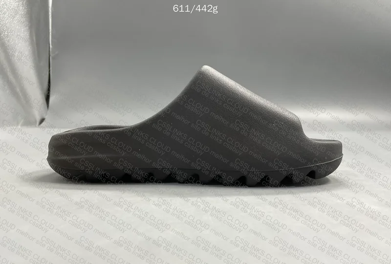 yezzy slide LW B 2