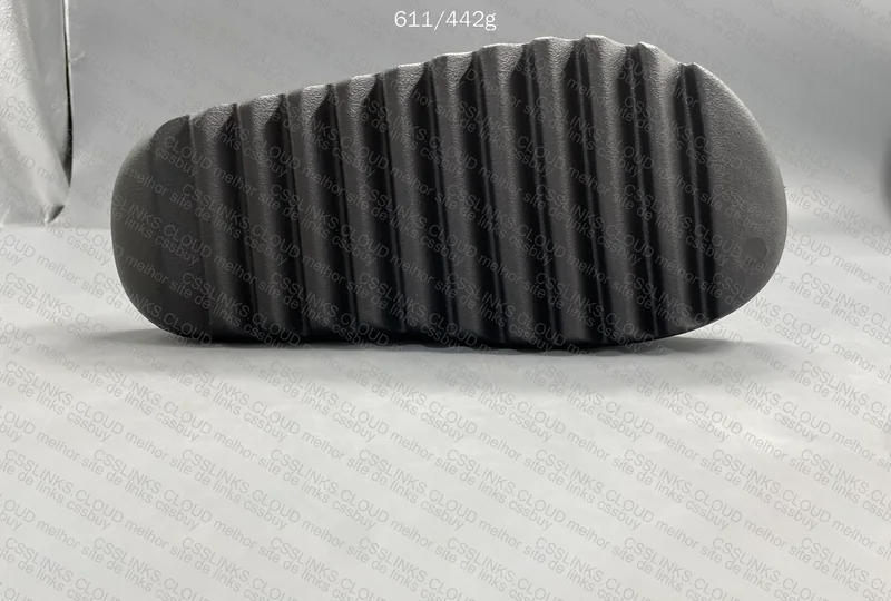yezzy slide LW B 7
