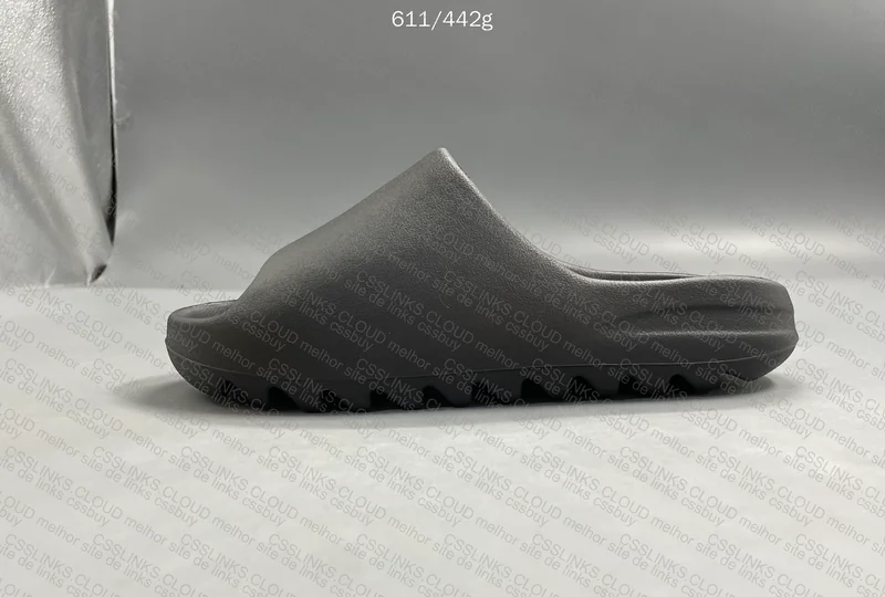 yezzy slide LW B 8