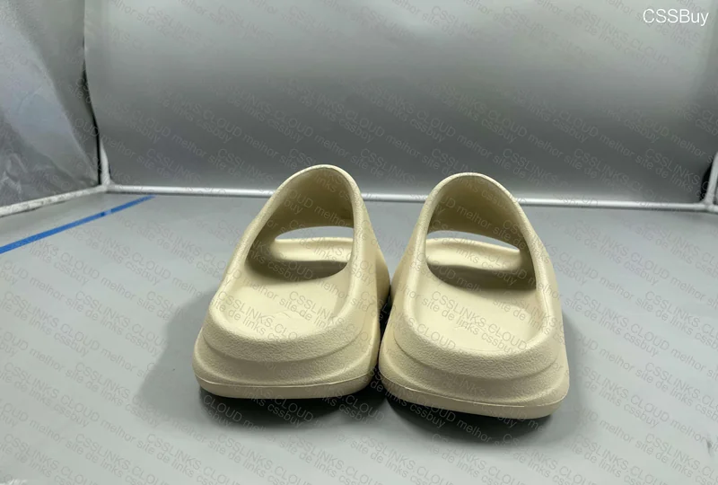 Yezzy Slide LW B Grade 2