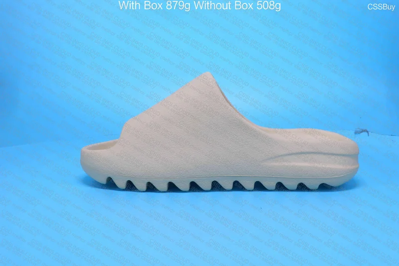 Yeezy Slide Pure 4