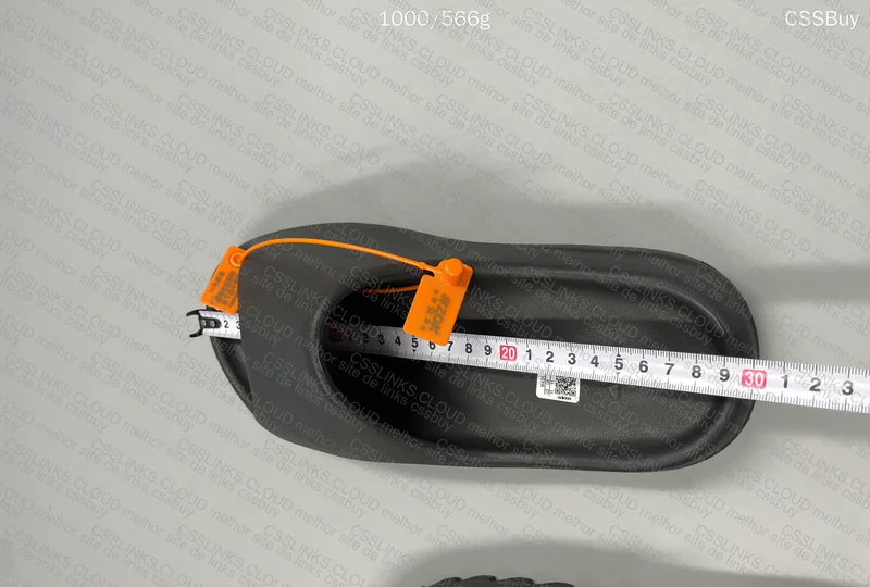 Yezzy Slide ZOK 3
