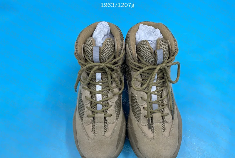 yzy desert boot
