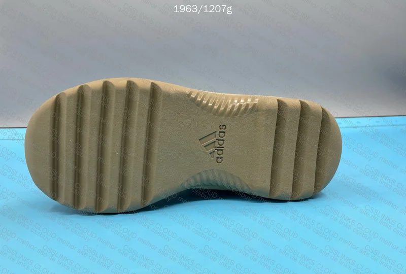 yzy desert boot 5