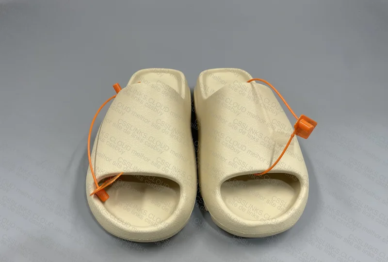 YZY (FVCK ADIDAS) SLIDE 2