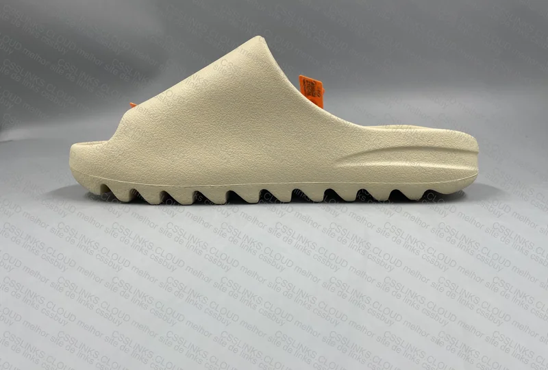 YZY (FVCK ADIDAS) SLIDE 3