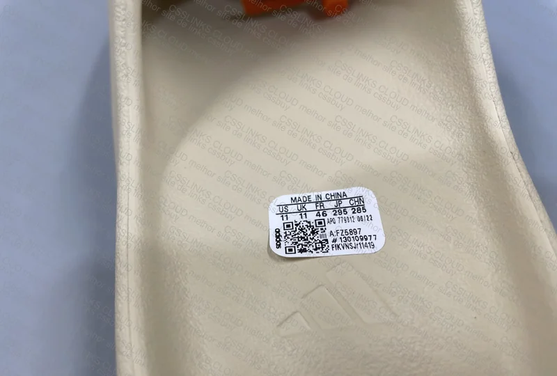 YZY (FVCK ADIDAS) SLIDE 6