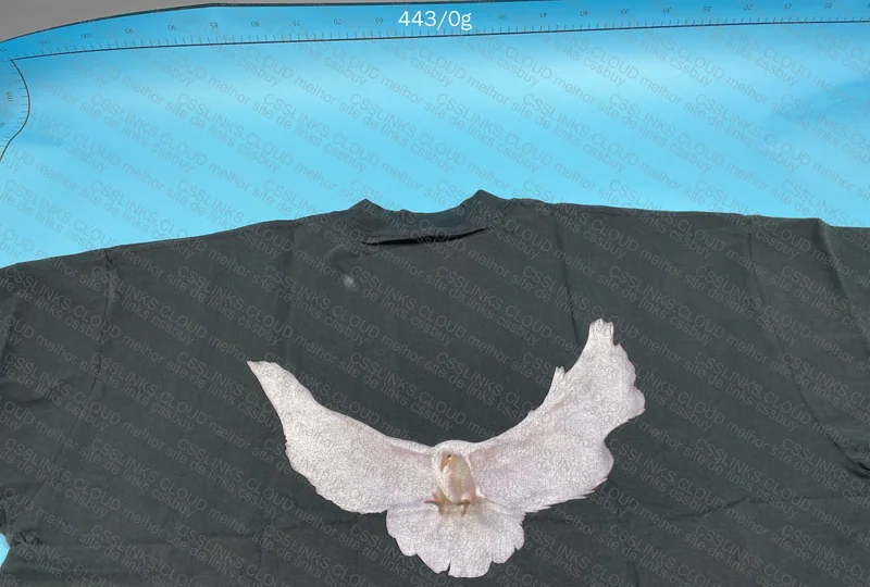 YZY X GAP DOVE TEE 3/4 OVERSIZED