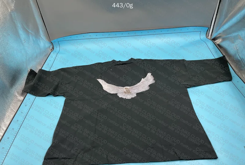 YZY X GAP DOVE TEE 3/4 OVERSIZED 2