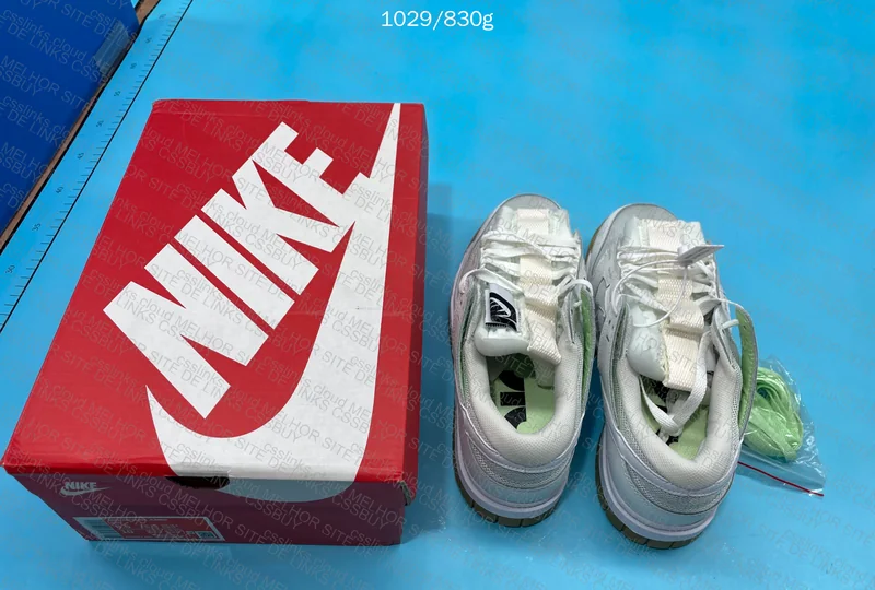 Z Batch Dunk Jumbo White Gum 4