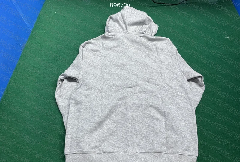 zip hoodie burberry 4