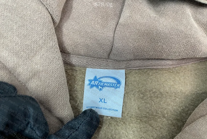 Zip up Artie Master 3